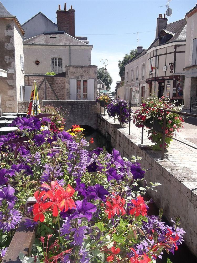 Le Relais Des Templiers Hotell Beaugency Eksteriør bilde